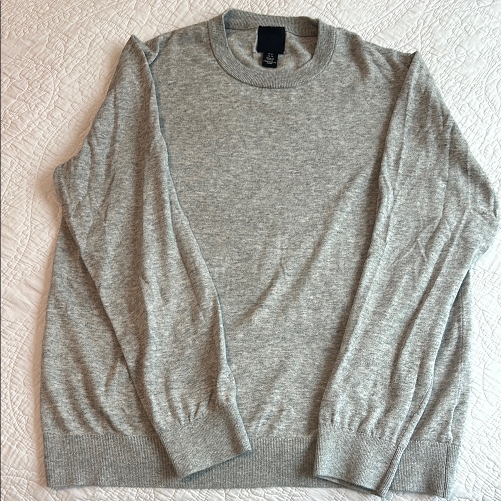 Men's Gray Sweater